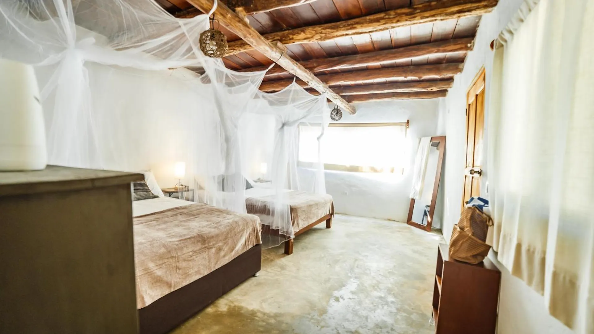 Hotel Eco Banitas Tulum