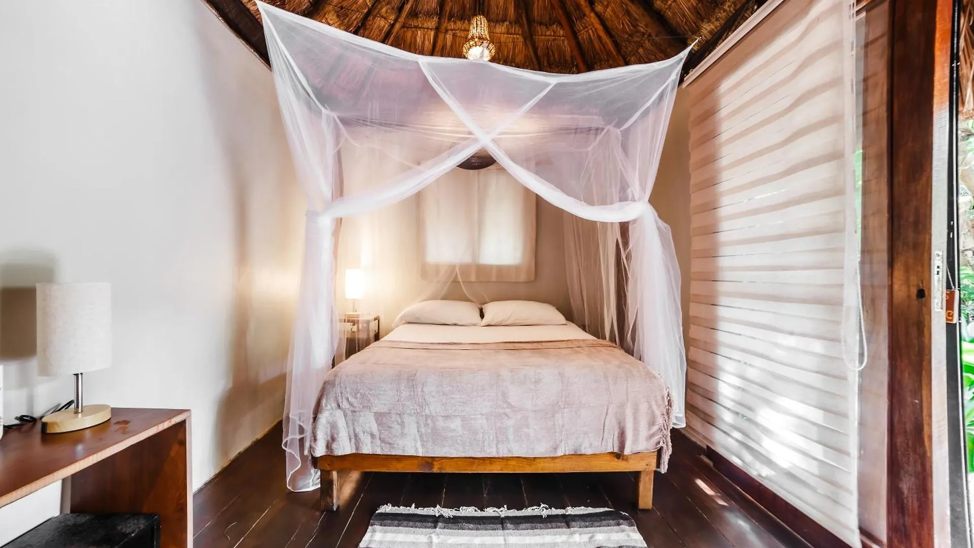 Hotel Eco Banitas Tulum 0*,
