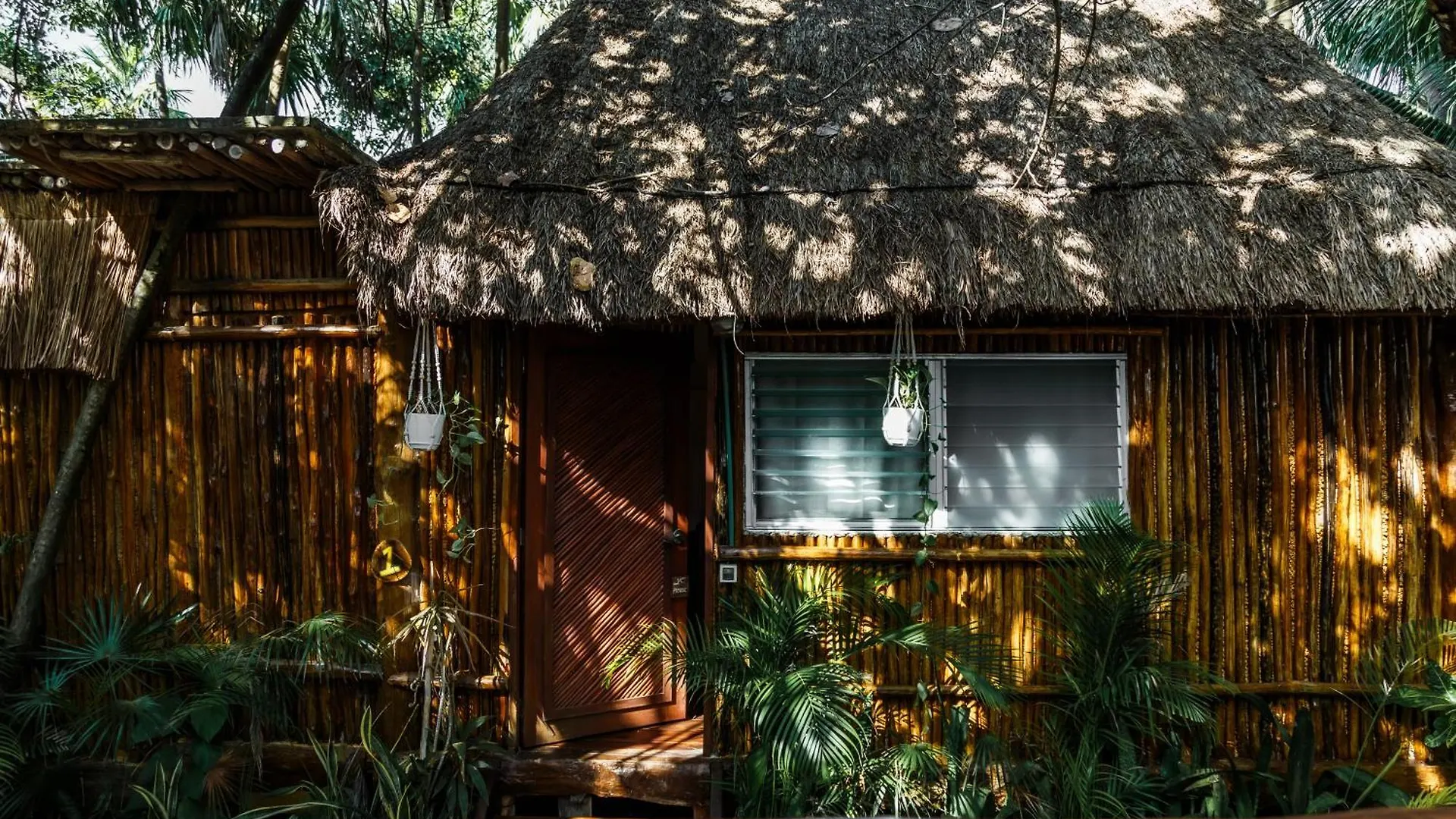 Hotel Eco Banitas Tulum 0*,