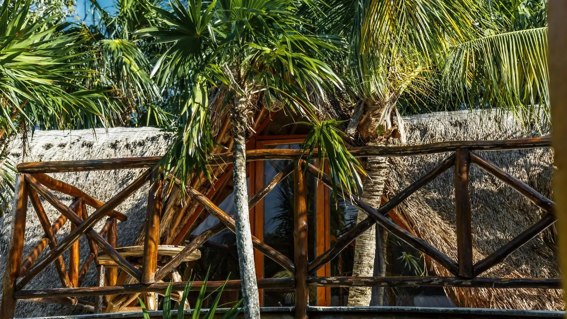 Hotel Eco Banitas Tulum