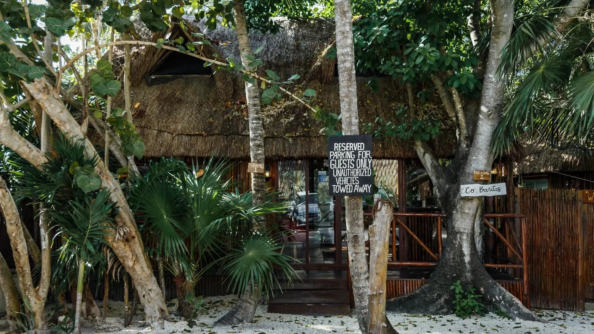 Hotel Eco Banitas Tulum