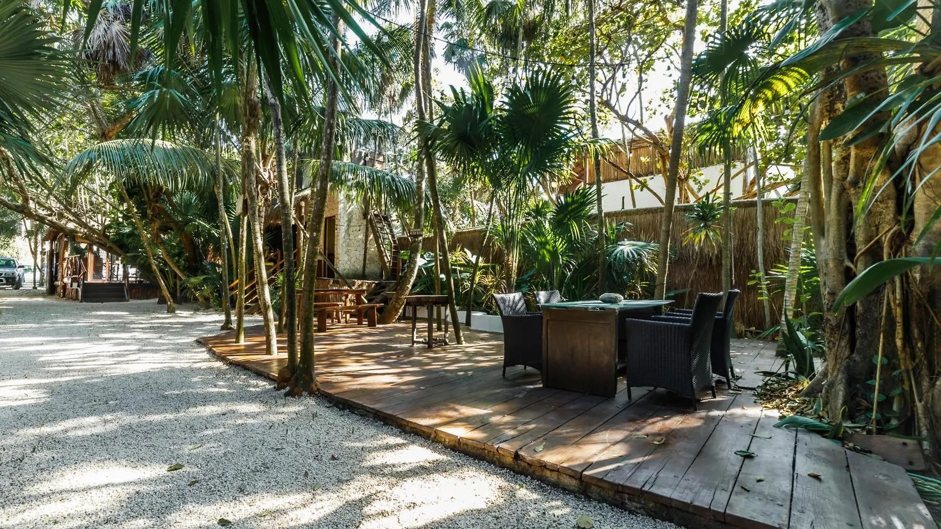 Hotel Eco Banitas Tulum