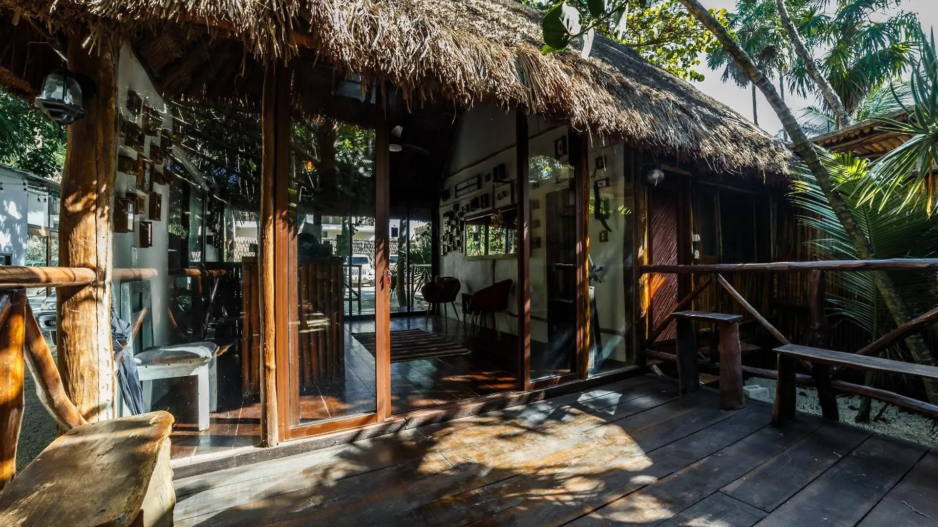 Hotel Eco Banitas Tulum 0*,