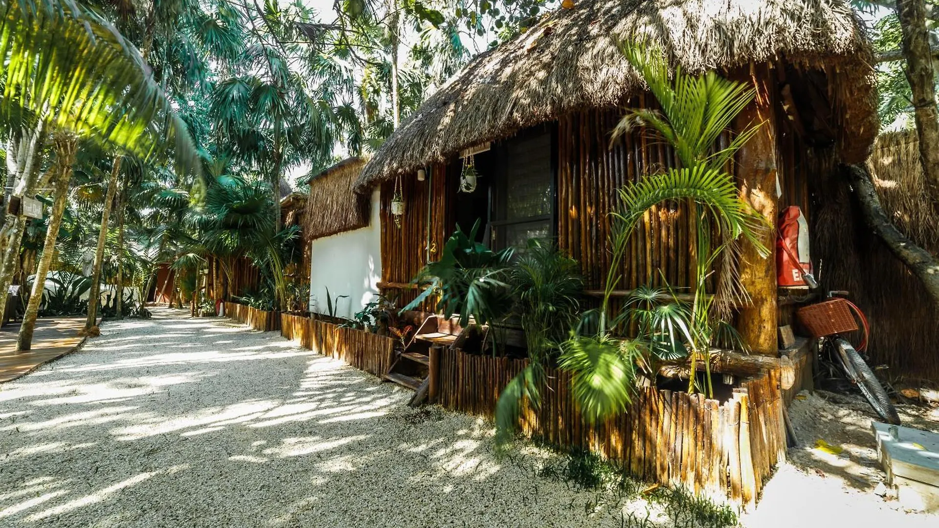 Hotel Eco Banitas Tulum