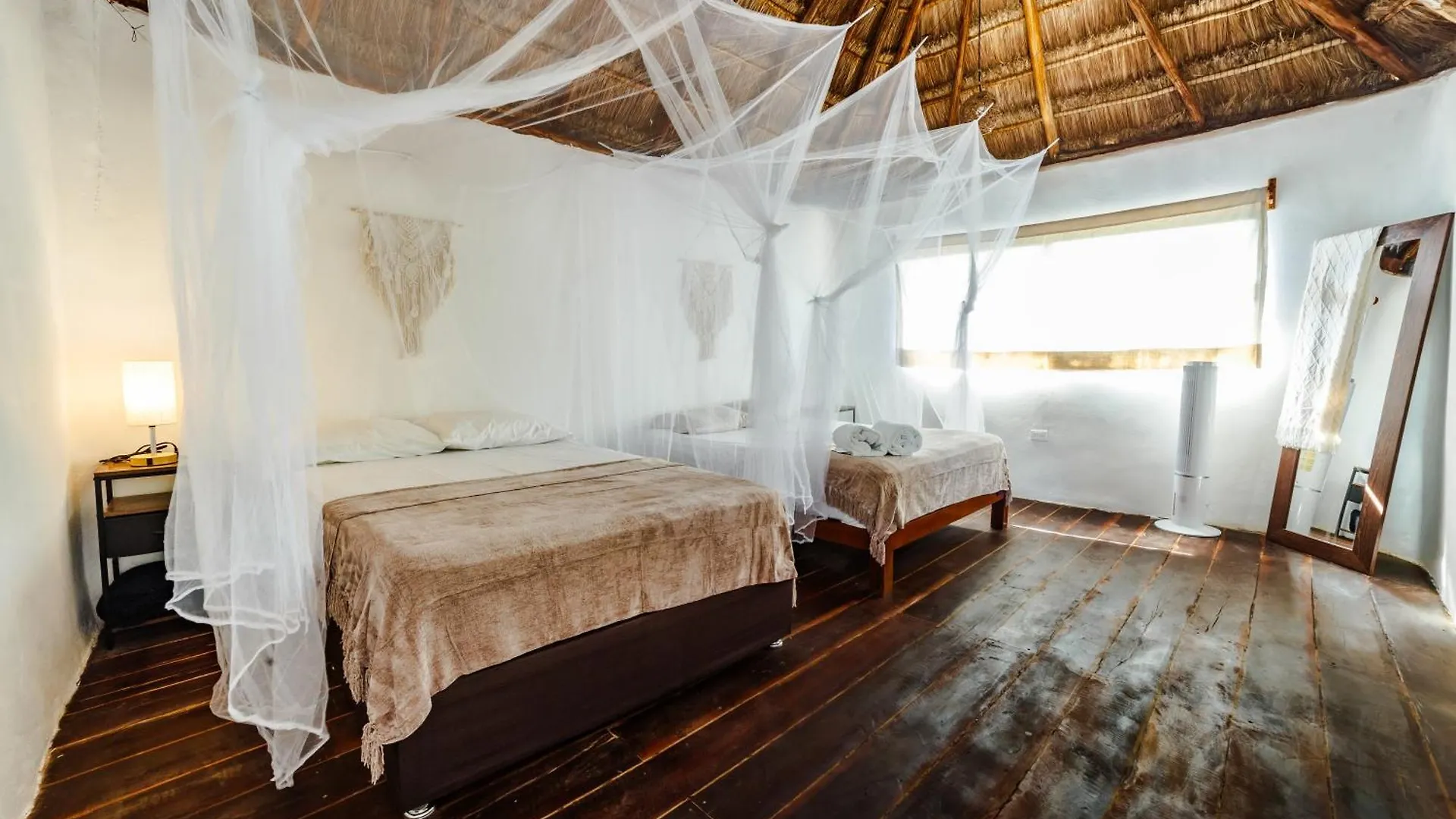 Hotel Eco Banitas Tulum 0*,
