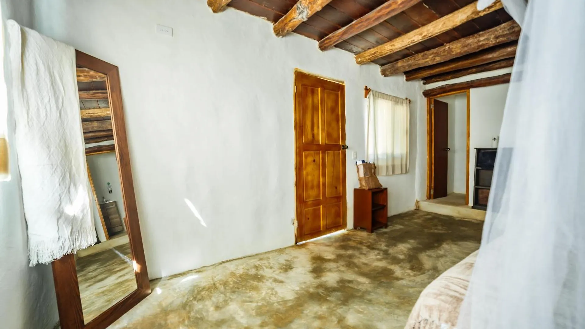 Отель Eco Banitas Тулум